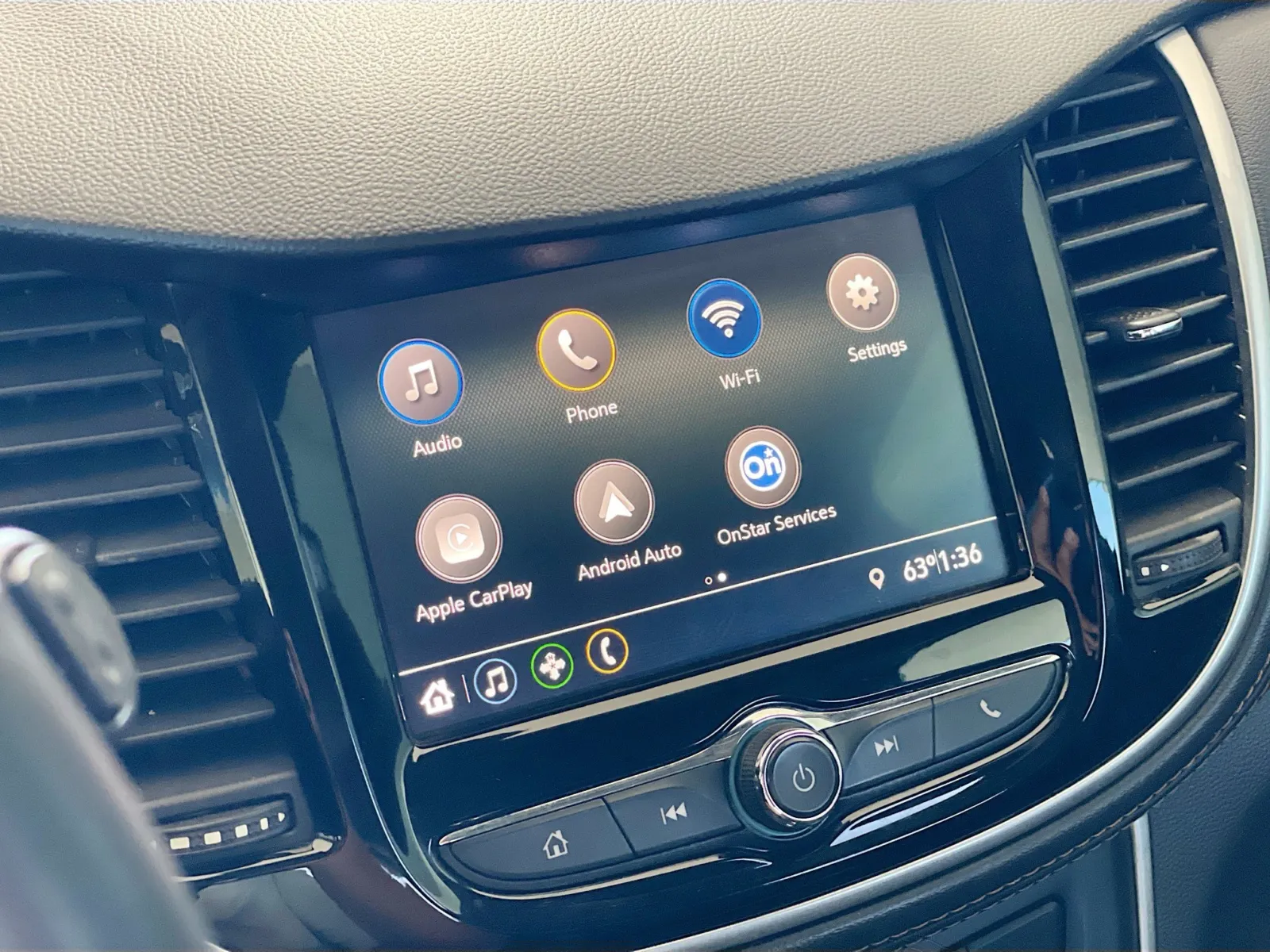 Chevrolet Trax photo 10