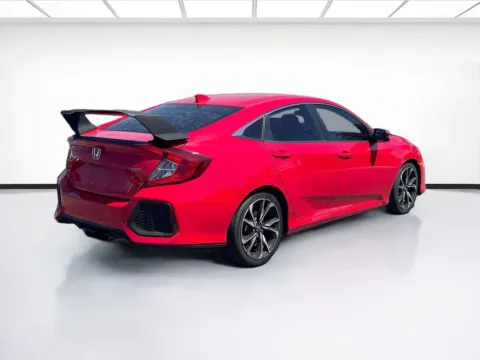 More photos of 2019 Honda Civic Si Sedan Si at KarGenie, CA