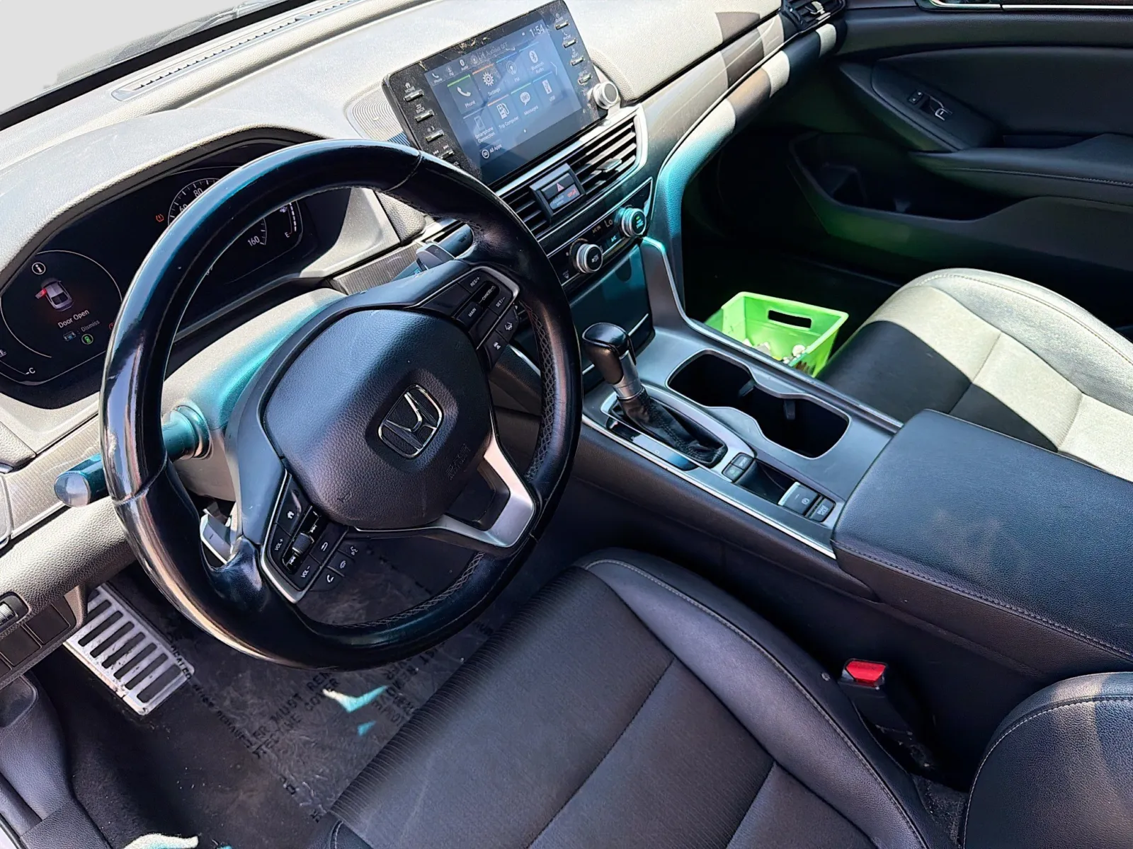 Honda Accord photo 7