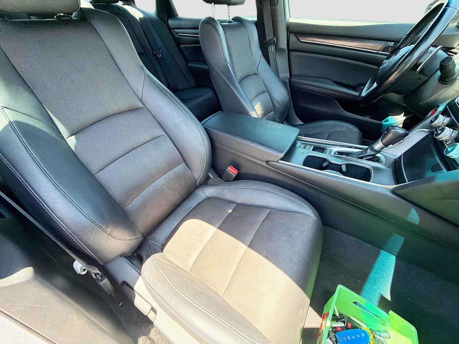 Honda Accord photo 15
