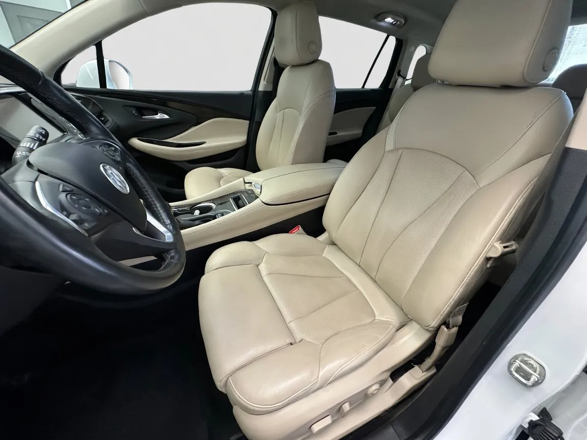 2019 Buick Envision Premium II - Photo 11