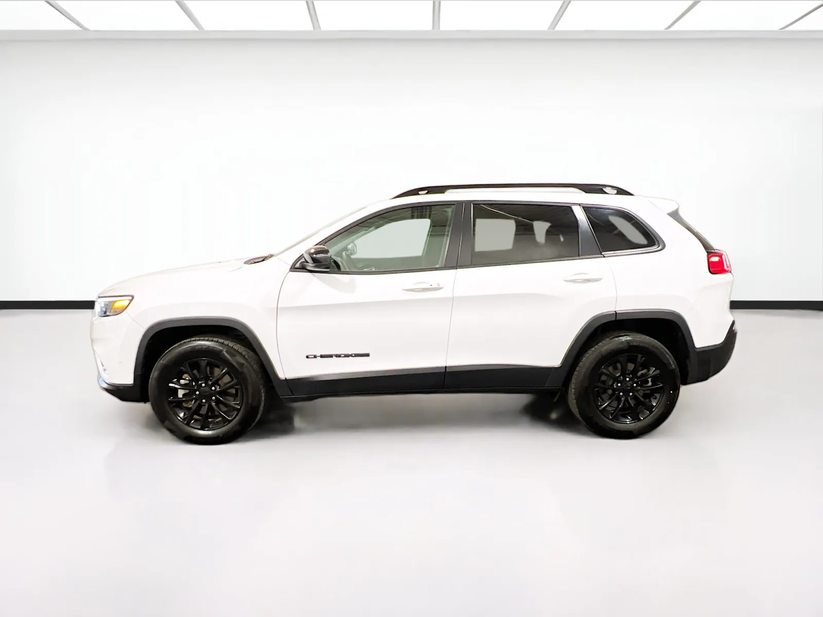 Jeep Cherokee photo 23