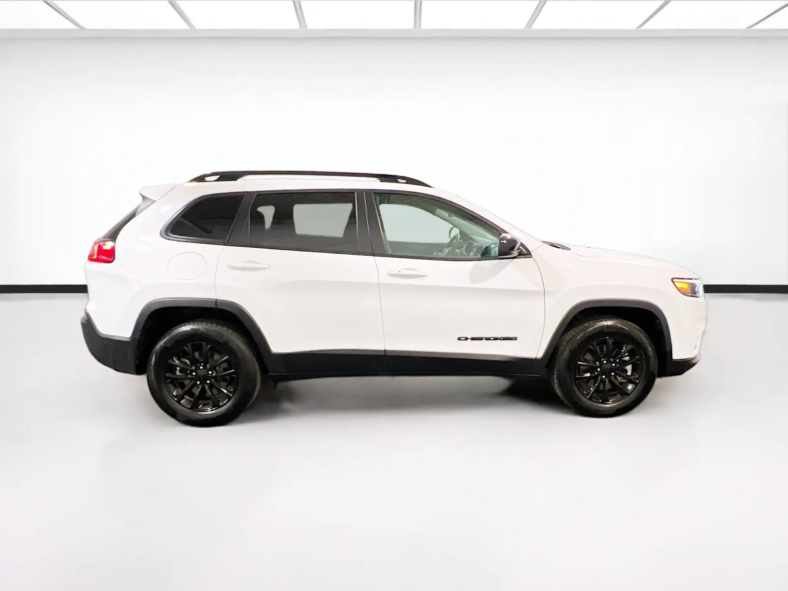 Jeep Cherokee photo 24