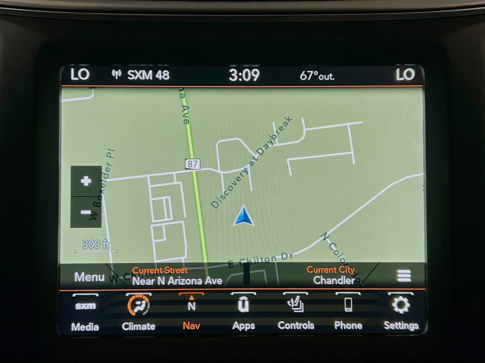 Jeep Cherokee photo 9