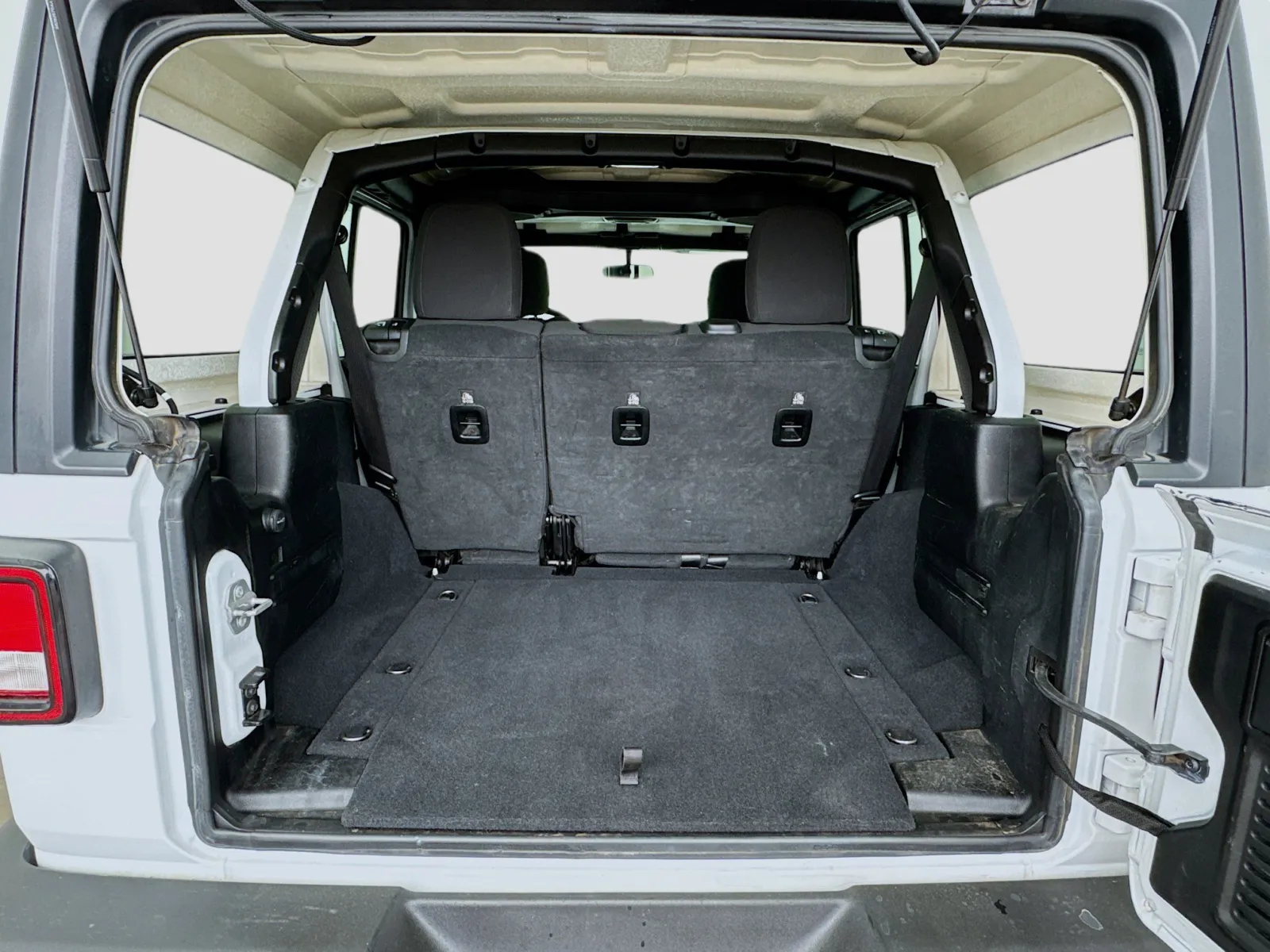 2020 Jeep Wrangler Unlimited Sport S - Photo 17