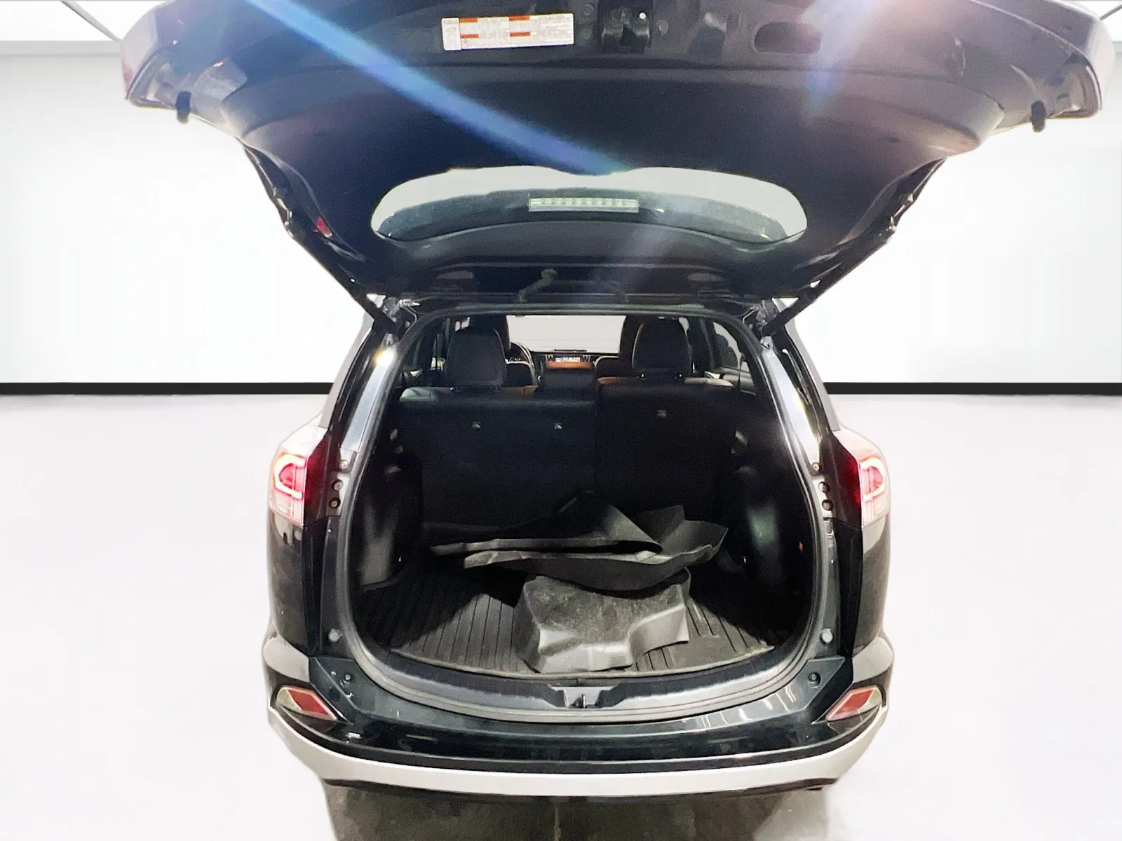Toyota RAV4 photo 18
