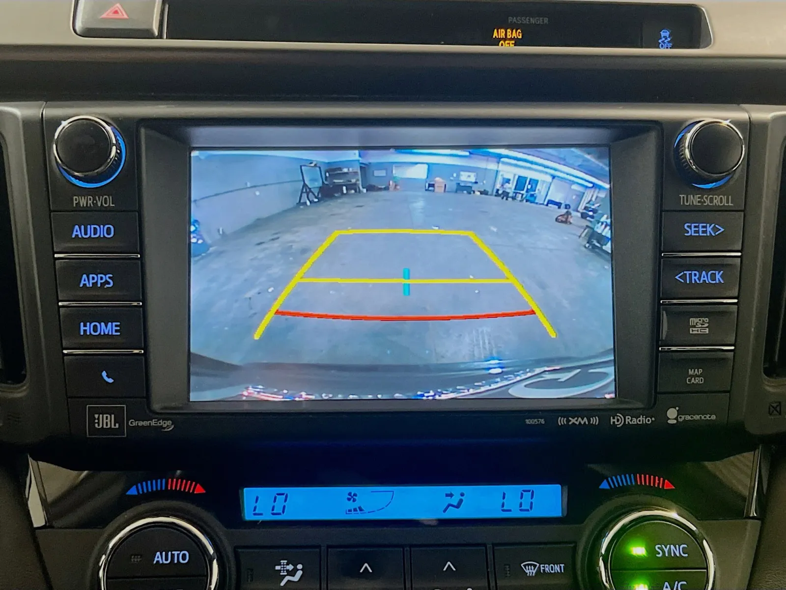 Toyota RAV4 photo 9