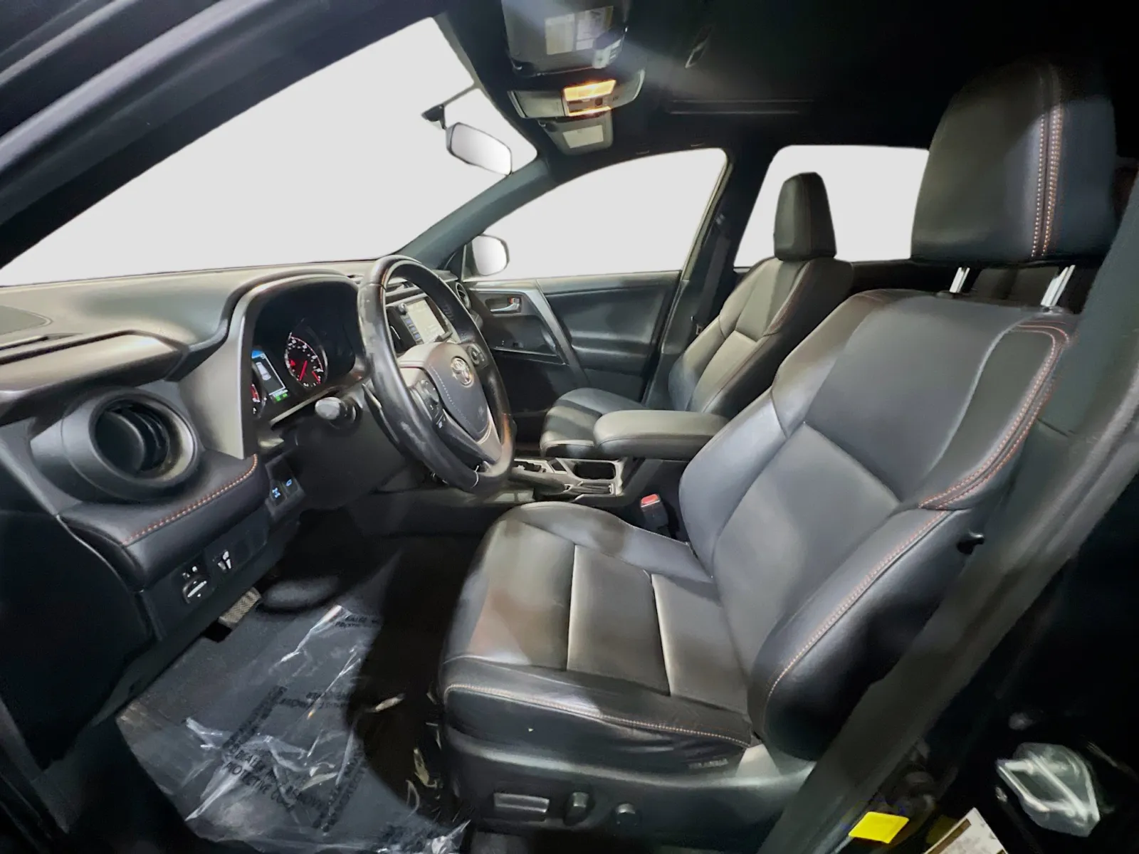 Toyota RAV4 photo 14