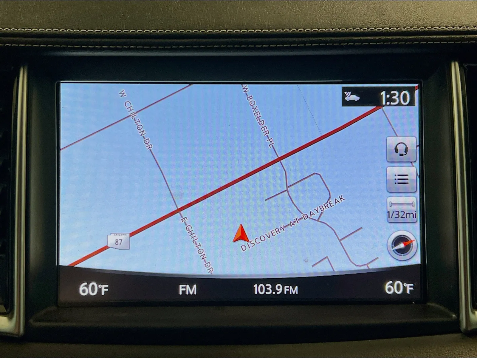 Infiniti QX50 photo 9