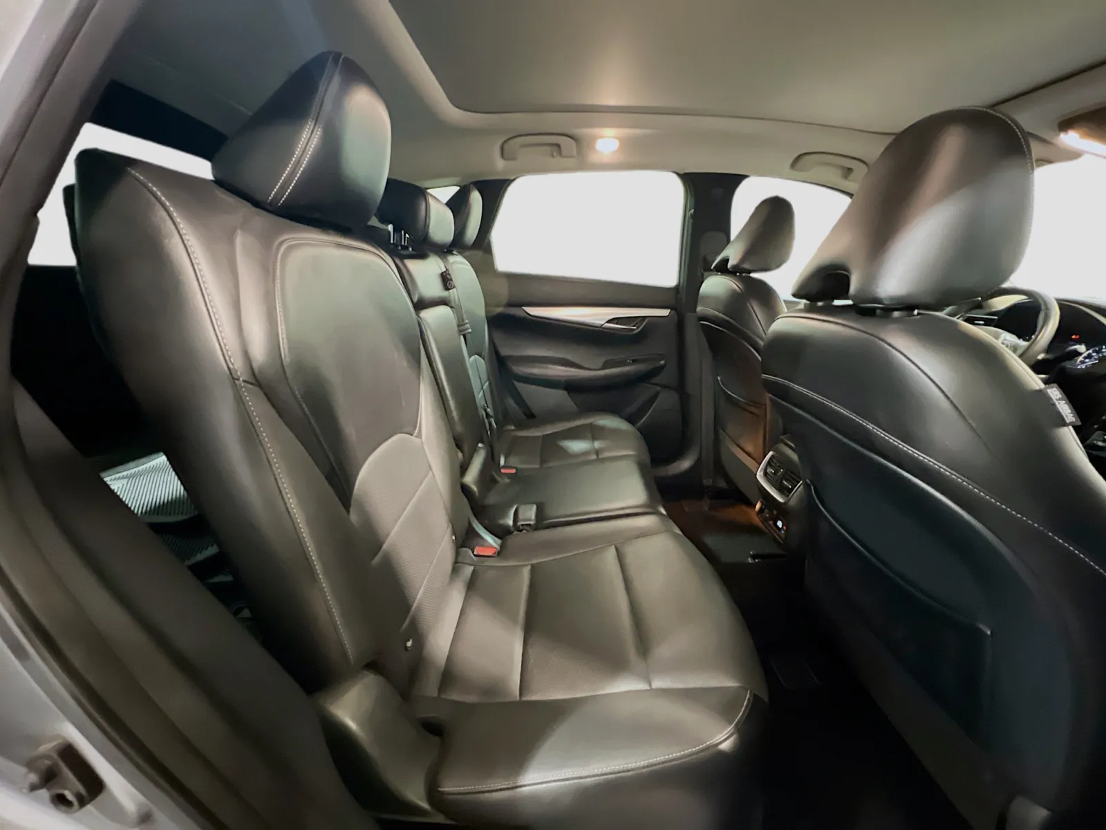 Infiniti QX50 photo 21