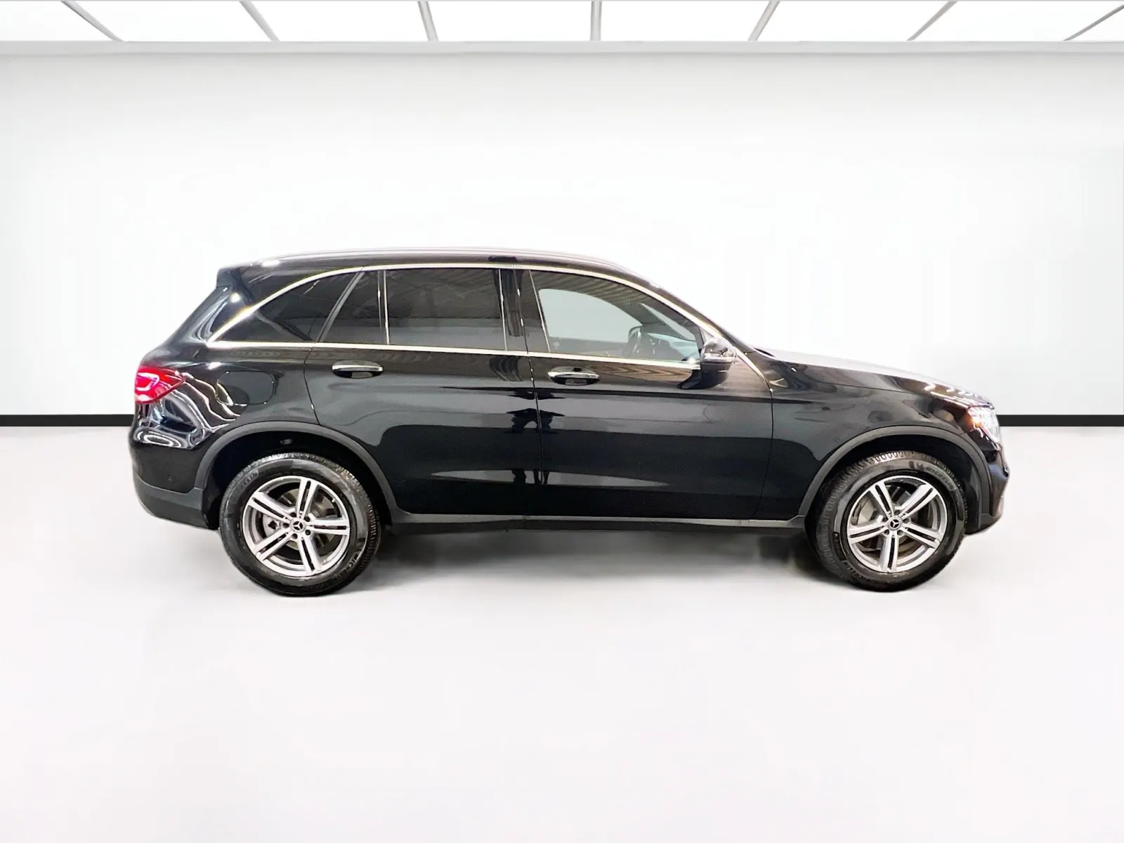 Mercedes-Benz GLC photo 23