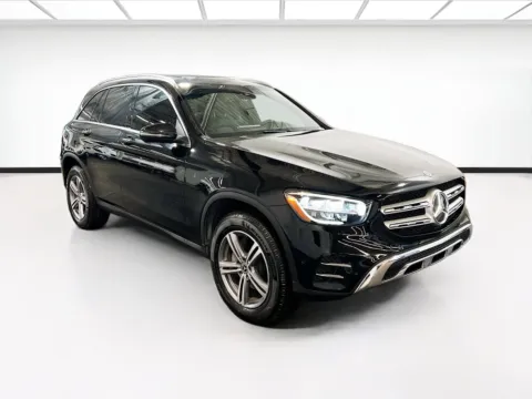 Another view of 2022 Mercedes-Benz GLC 300 4MATIC for sale in Fontana, CA at KarGenie
