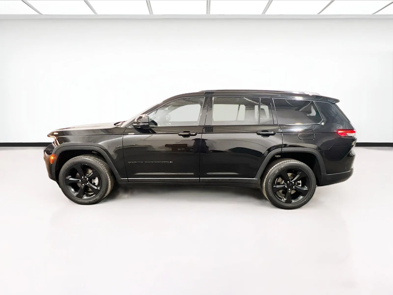 Jeep Grand Cherokee L photo 22