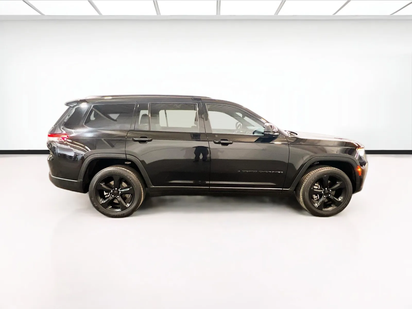 2022 Jeep Grand Cherokee L Altitude | CarEdge | CarEdge