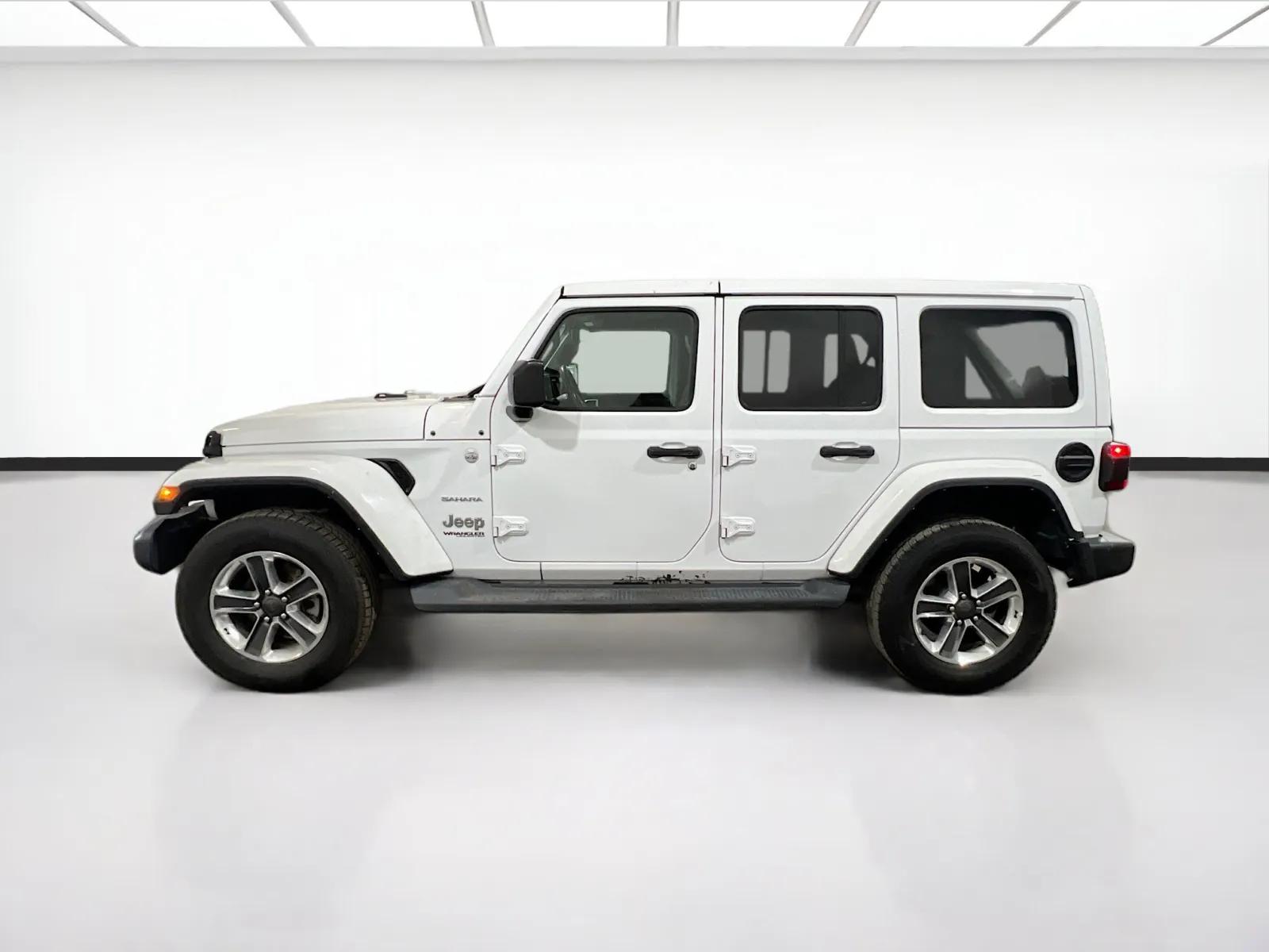 Jeep Wrangler photo 23