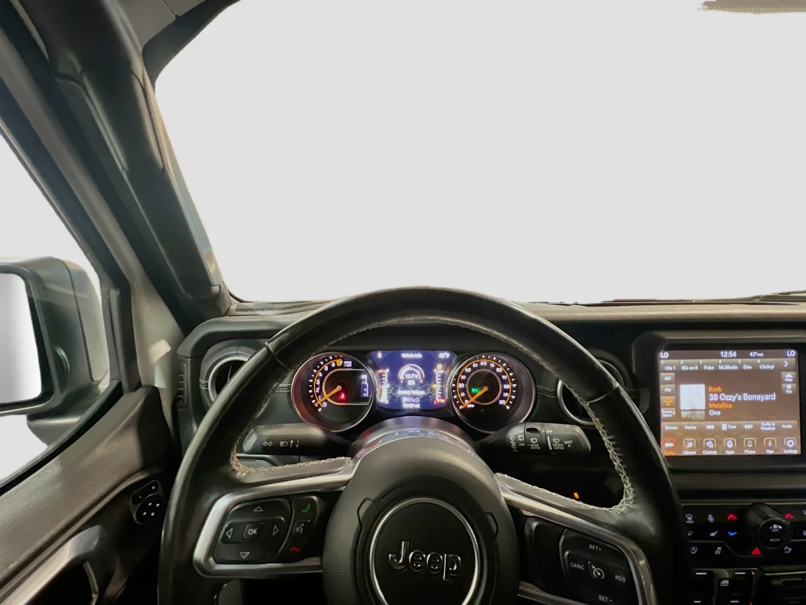 Jeep Wrangler photo 7