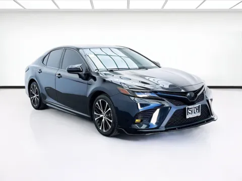 Another view of 2019 Toyota Camry SE for sale in Fontana, CA at KarGenie