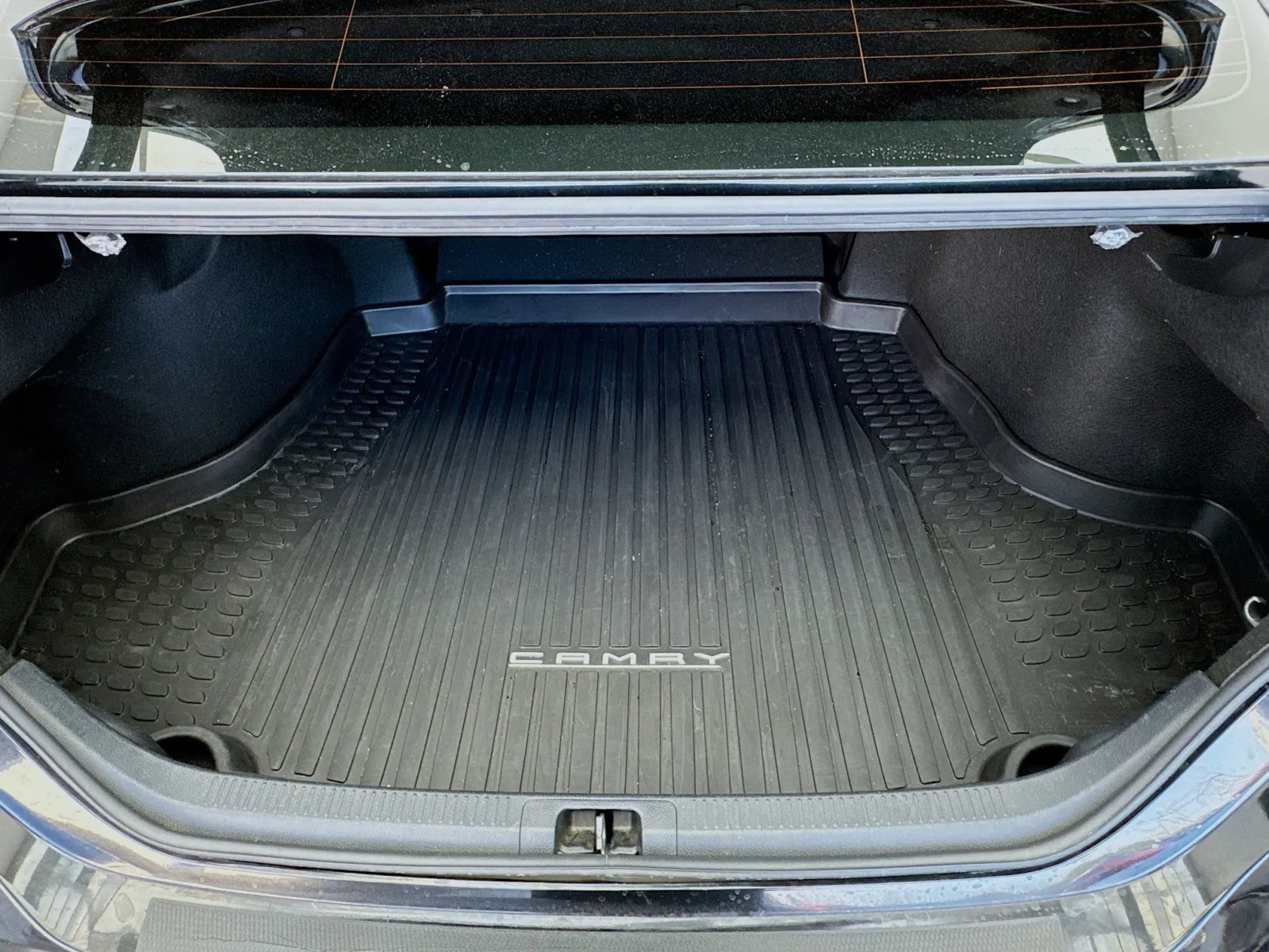 Toyota Camry photo 16