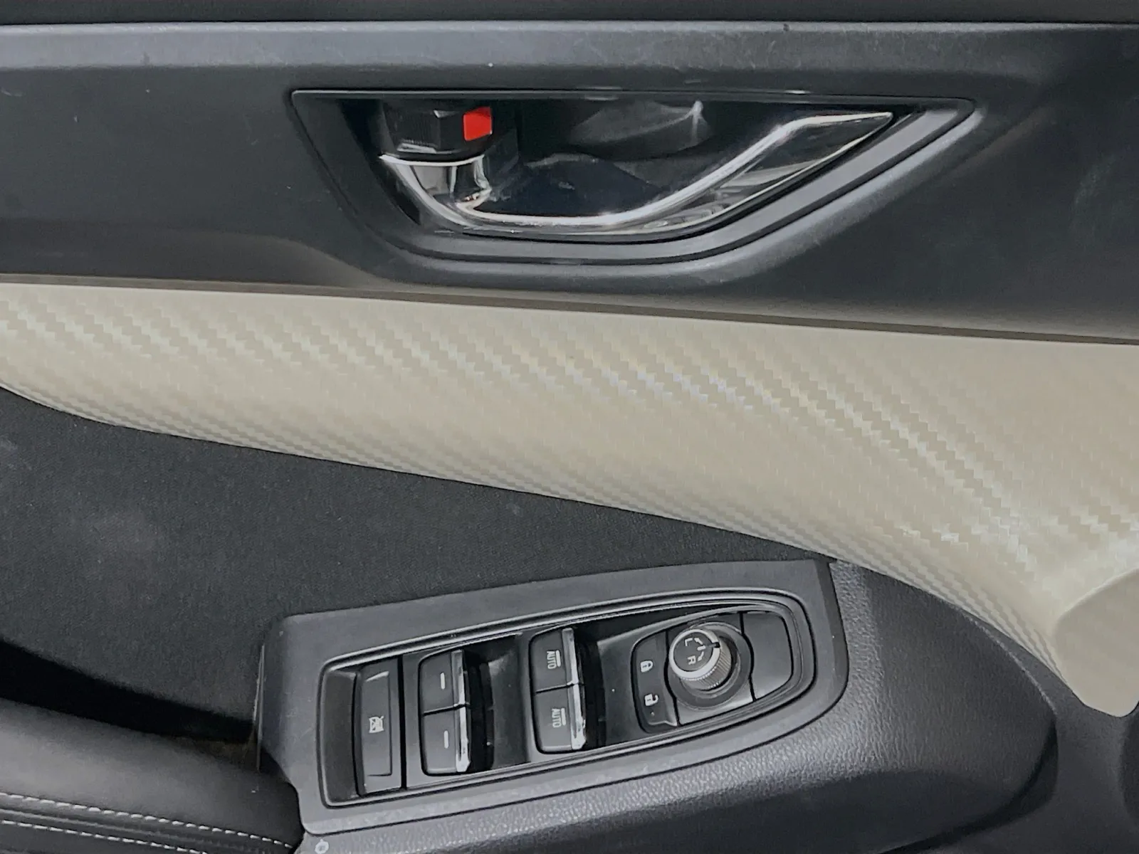 Subaru Ascent photo 14