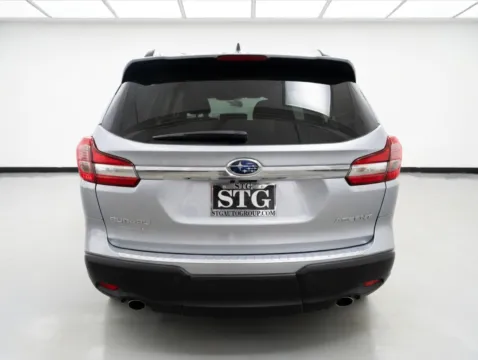 More photos of 2019 Subaru Ascent Premium at KarGenie, CA