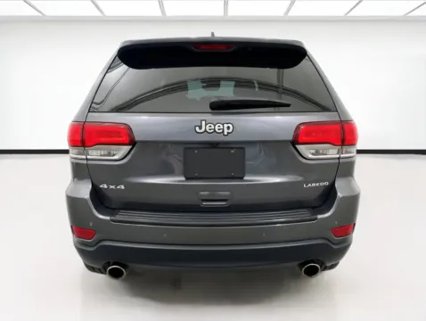 More photos of 2021 Jeep Grand Cherokee Laredo E at KarGenie, CA