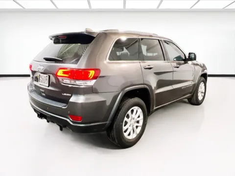 More photos of 2021 Jeep Grand Cherokee Laredo E at KarGenie, CA