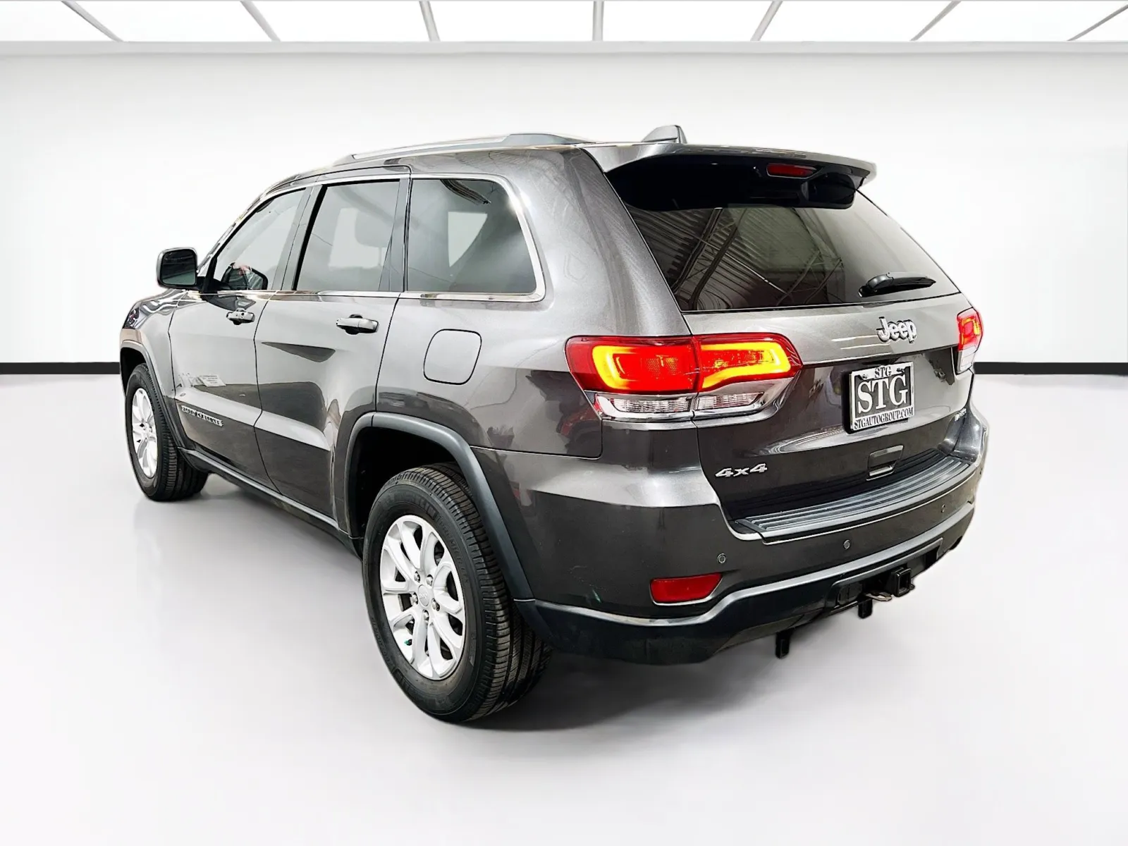 Jeep Grand Cherokee photo 6