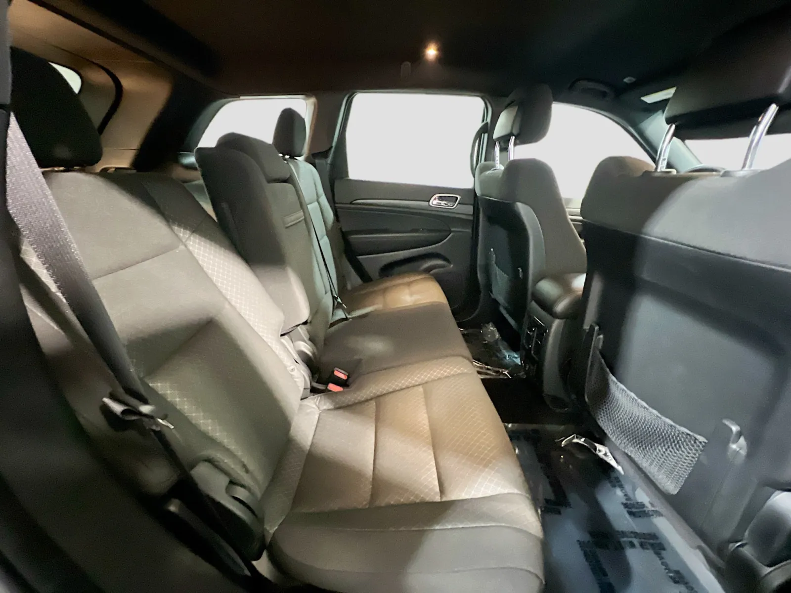 Jeep Grand Cherokee photo 19