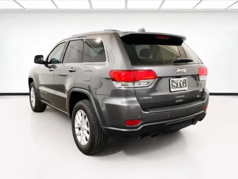 More photos of 2021 Jeep Grand Cherokee Laredo E at KarGenie, CA