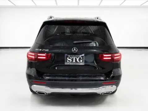More photos of 2024 Mercedes-Benz GLB 250 at KarGenie, CA