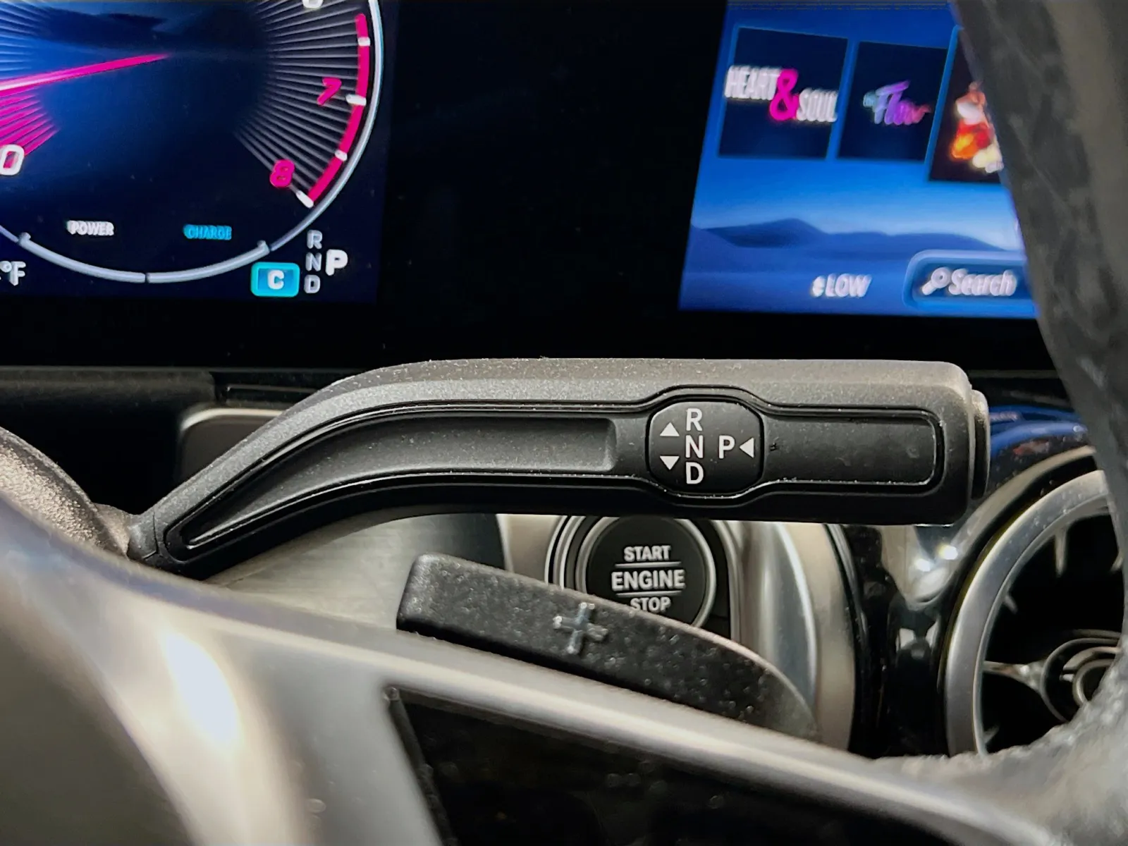 Mercedes-Benz GLB photo 12
