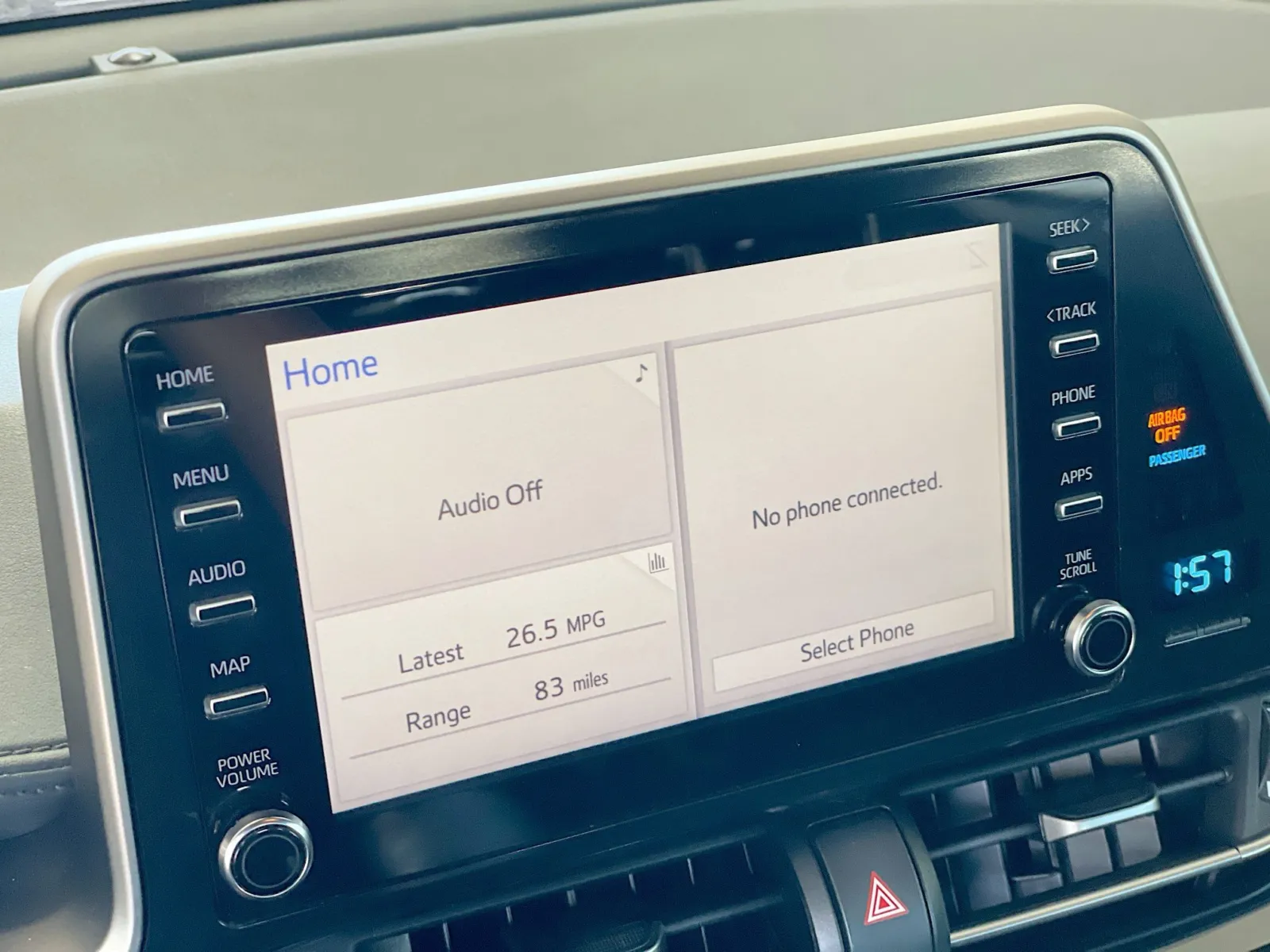 Toyota C-HR photo 10