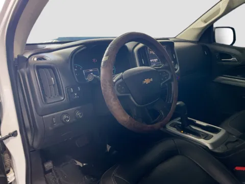 More photos of 2017 Chevrolet Colorado 4WD ZR2 at KarGenie, CA