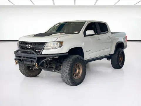 White 2017 Chevrolet Colorado 4WD ZR2 for sale in Fontana, CA