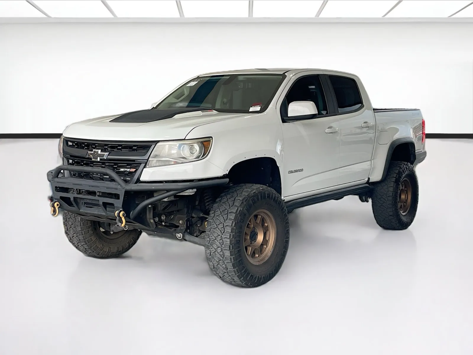 White 2017 Chevrolet Colorado ZR2 for sale in Fontana, CA