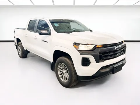 Another view of 2023 Chevrolet Colorado 2WD LT for sale in Fontana, CA at KarGenie