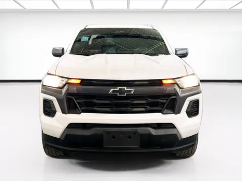 Photos of 2023 Chevrolet Colorado 2WD LT for sale in Fontana, CA at KarGenie