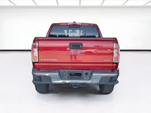 More photos of 2016 GMC Canyon 2WD SLE at KarGenie, CA
