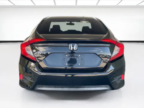 More photos of 2017 Honda Civic Sedan LX at KarGenie, CA