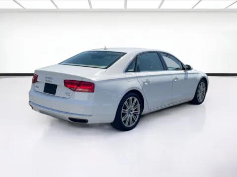 More photos of 2014 Audi A8 L 4.0T at KarGenie, CA