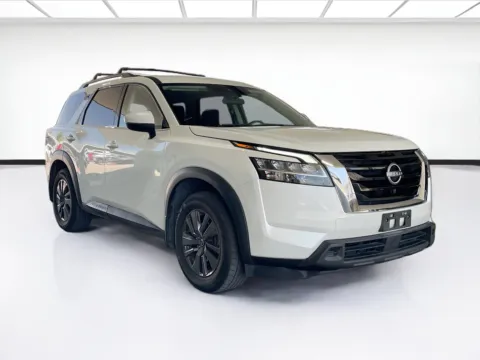 Another view of 2022 Nissan Pathfinder SV for sale in Fontana, CA at KarGenie