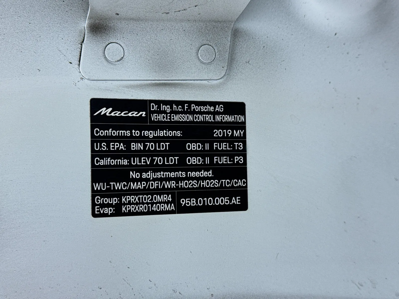 Porsche Macan photo 20