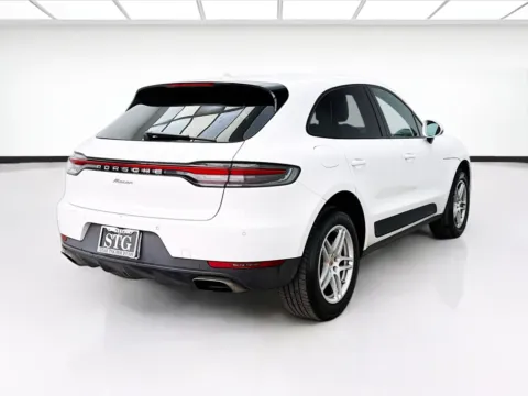 More photos of 2019 Porsche Macan at KarGenie, CA