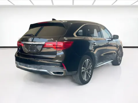 More photos of 2019 Acura MDX 3.5L Technology Package at KarGenie, CA