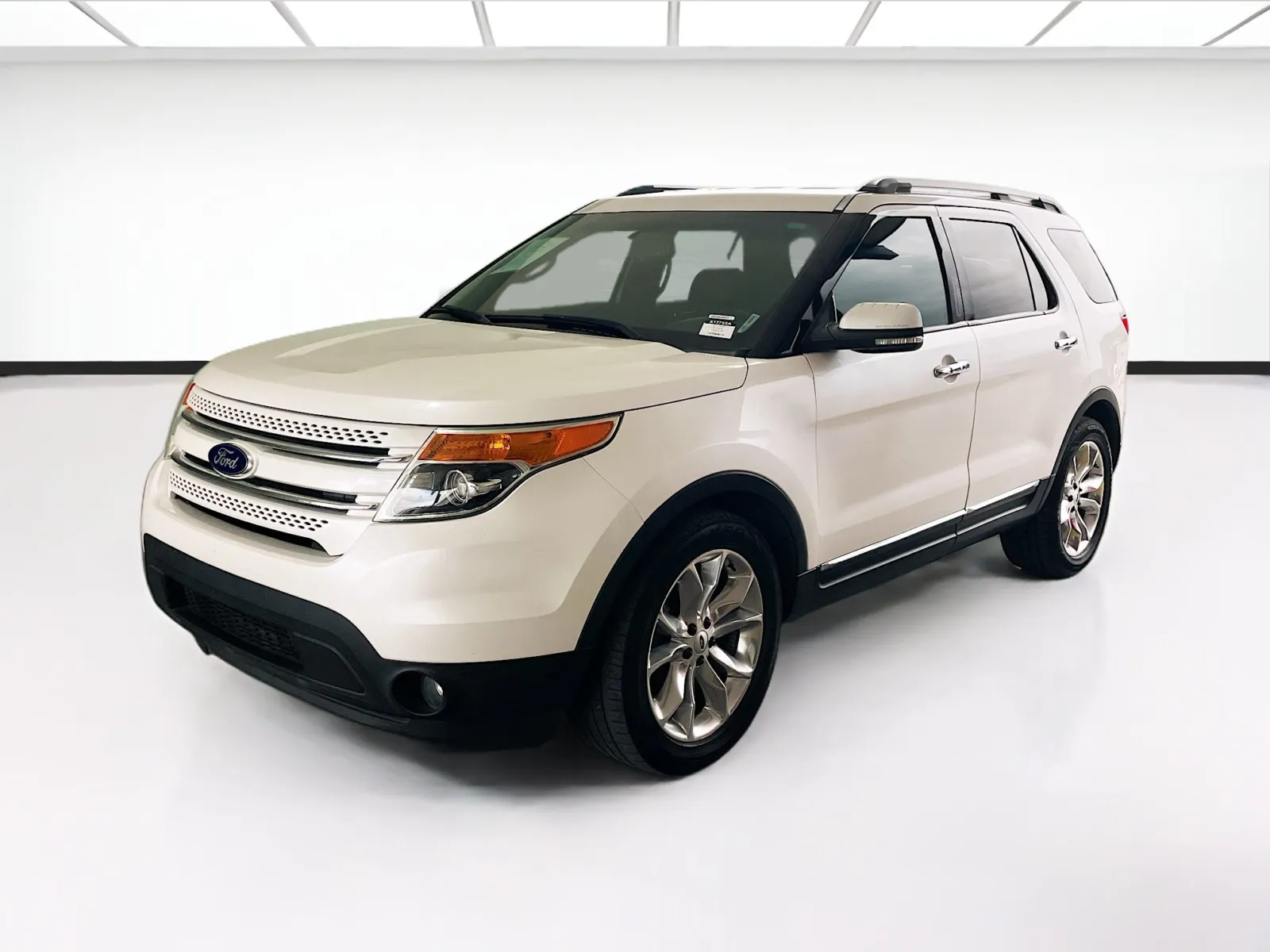 2015 Ford Explorer Limited's photo