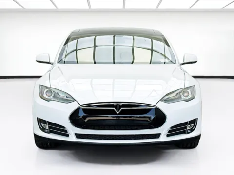 Photos of 2013 Tesla Model S Performance for sale in Fontana, CA at KarGenie