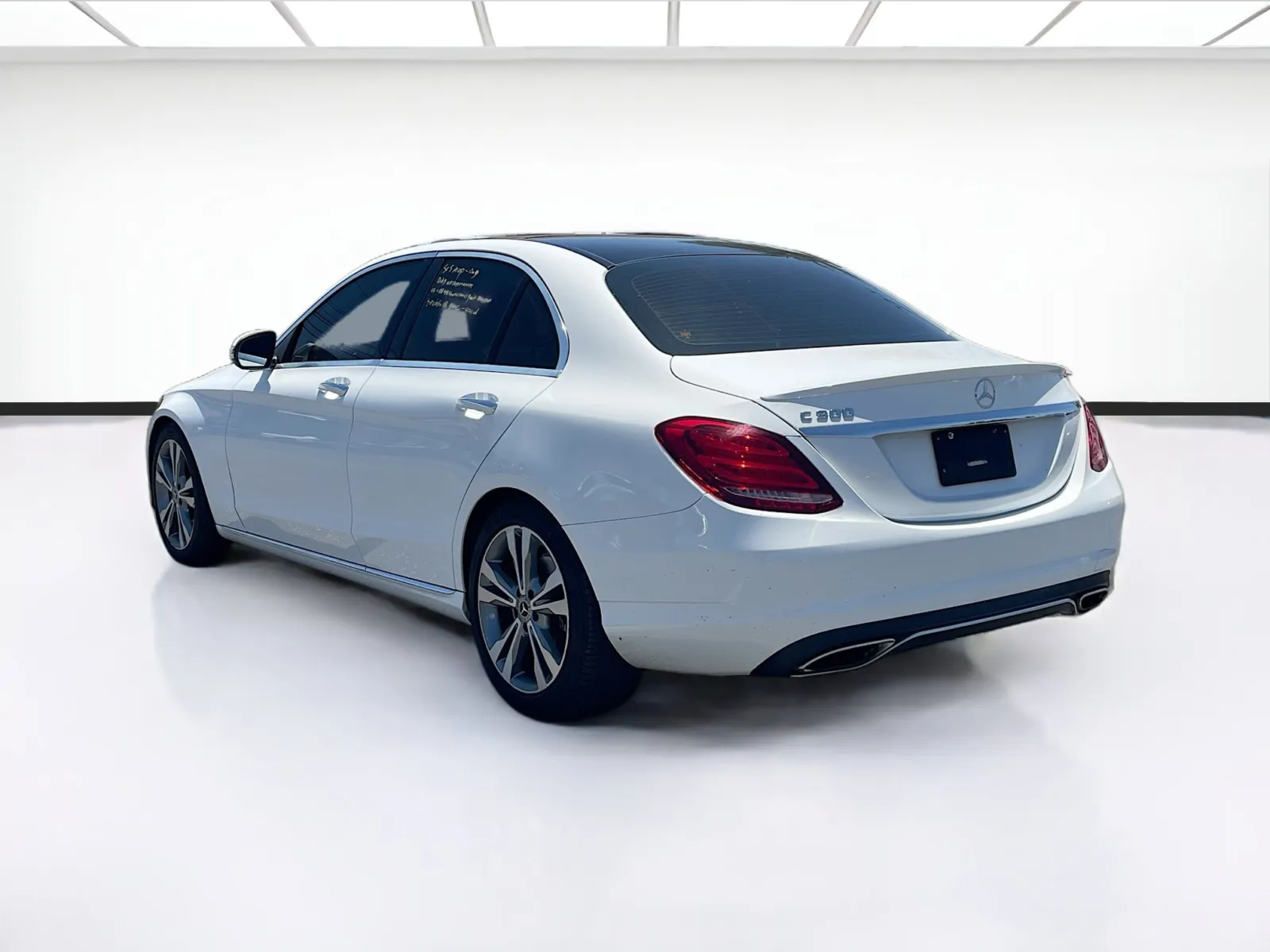 Mercedes-Benz C-Class photo 6