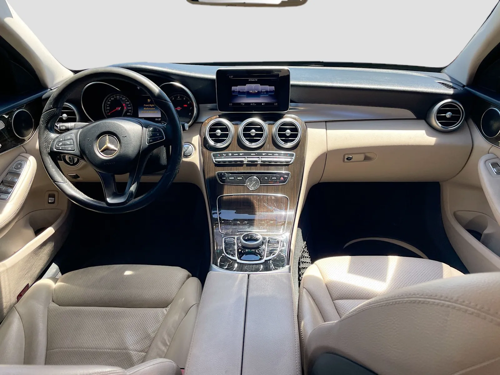 Mercedes-Benz C-Class photo 14
