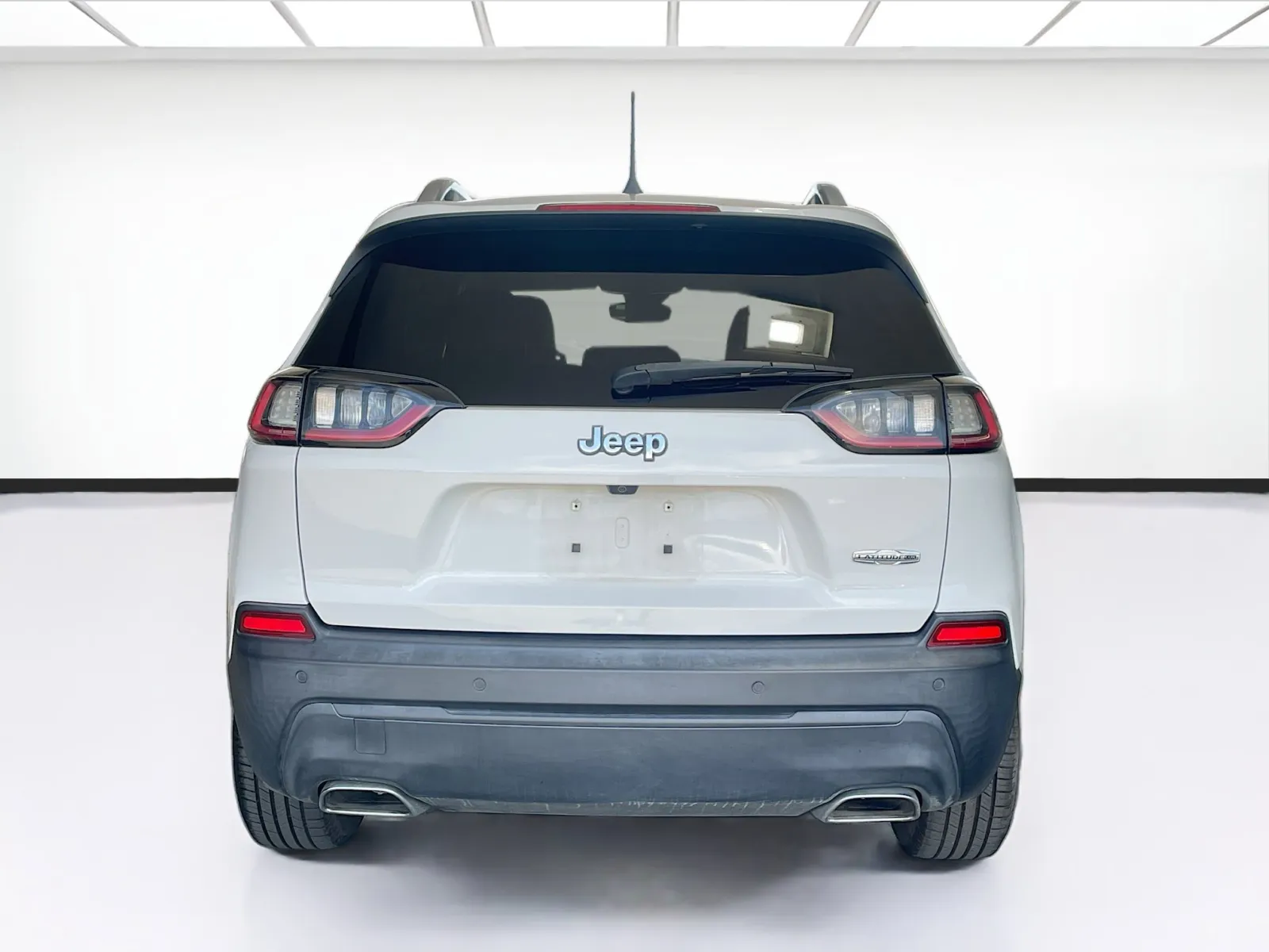 Jeep Cherokee photo 5