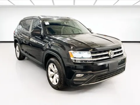 Another view of 2019 Volkswagen Atlas 3.6L V6 SE for sale in Fontana, CA at KarGenie